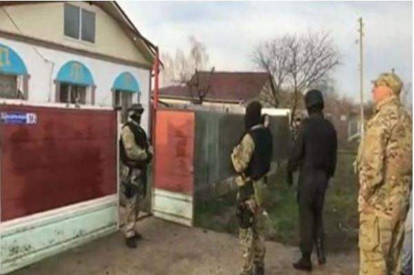 Репрессии в Крыму: оккупанты похитили сына члена Меджлиса