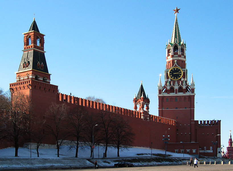 В Кремле допускают возвращение российских военных в СЦКК