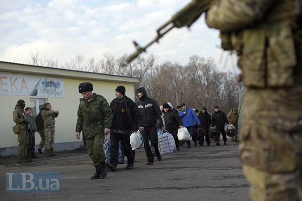 “После обмена эксперты должны объехать все места содержания пленных на Донбассе” – Лутковская