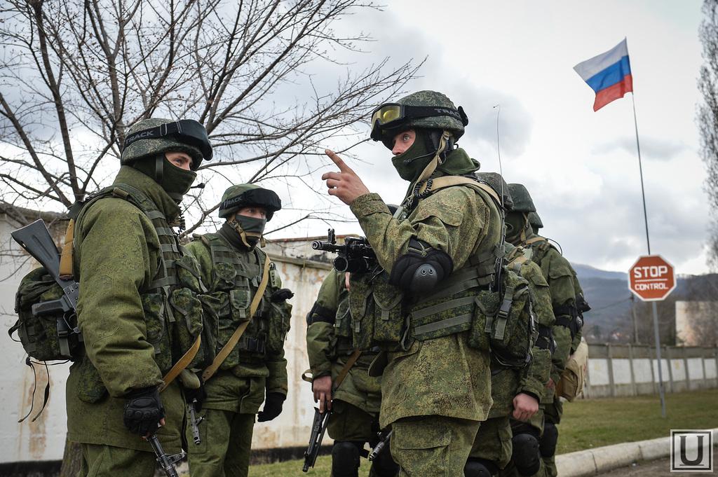 Командирам наемников РФ на Донбассе поручили разъяснить слова Путина о возвращении военной техники из Крыма , – ИС