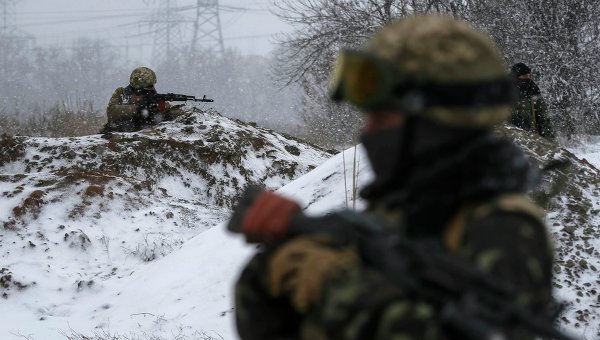 За прошедшие сутки ни один украинский воин не пострадал, враг 4 раза открывал огонь по позициям ВСУ, – штаб АТО