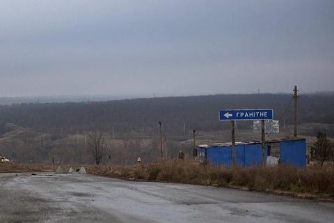 Боевики обстреляли Гранитное: есть раненый