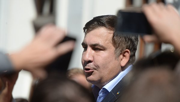 Саакашвили дает пресс-конференцию в Варшаве