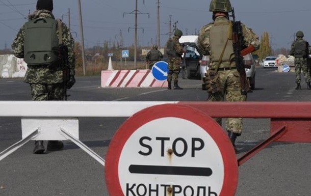 Украинские пограничники объяснили, почему россияне убирают блок-посты на админгранице с Крымом
