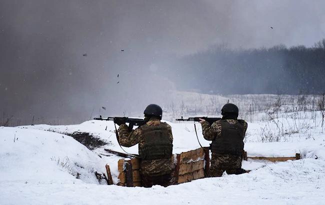 За прошедшие сутки трое украинских воинов были ранены, один травмирован, – штаб АТО