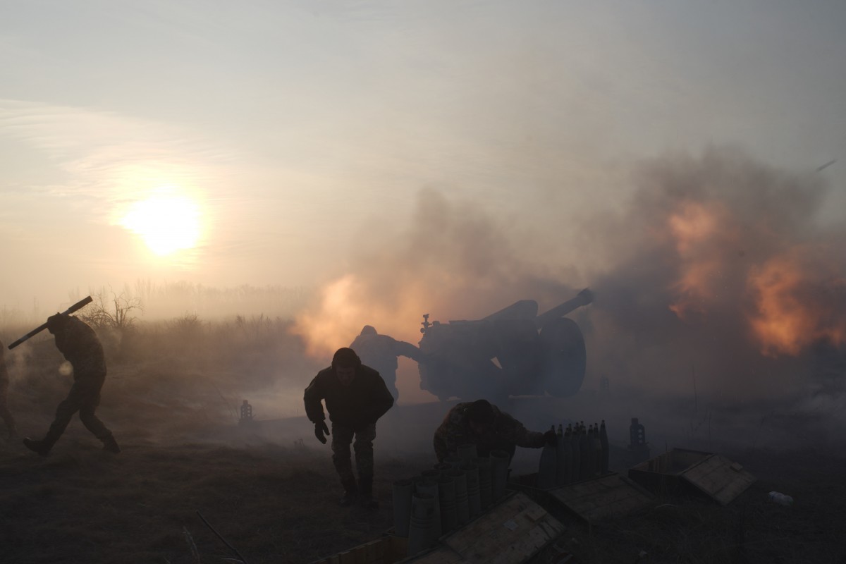 Сутки на Донбассе: 15 обстрелов, двое украинских бойцов ранены