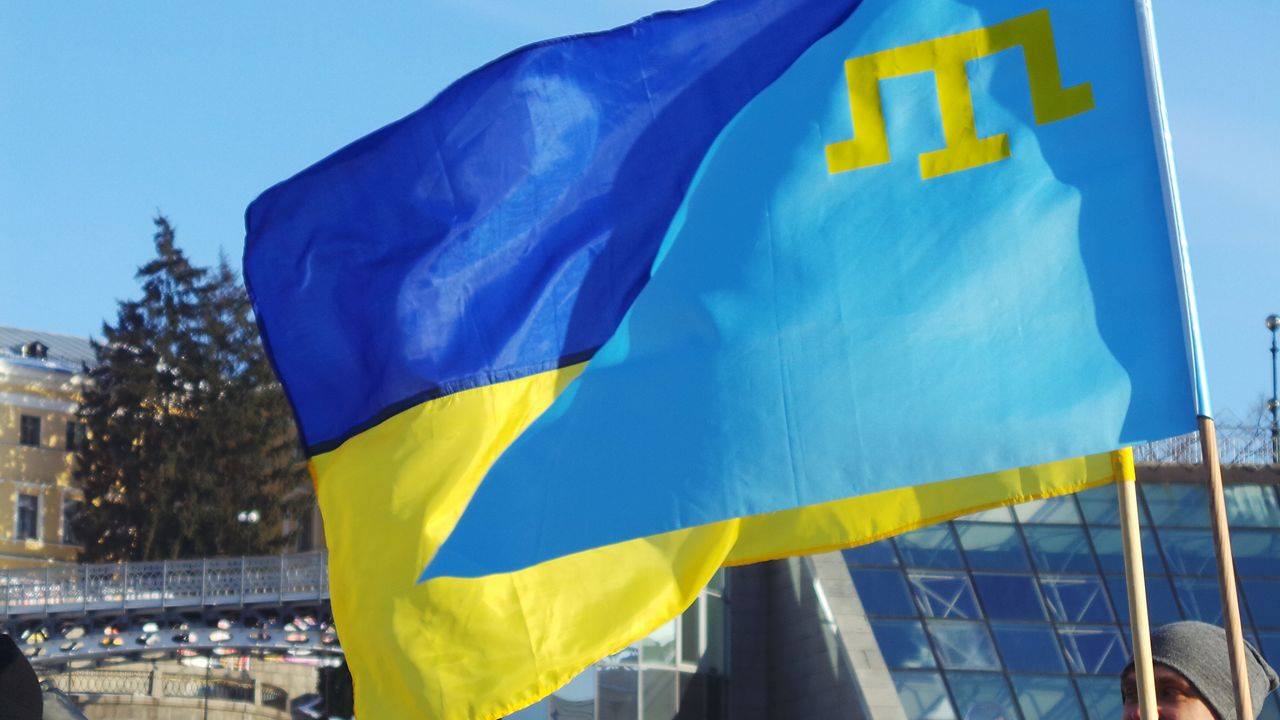 В ЕС призвали Россию немедленно освободить Сенцова, Балуха и заключенных крымских татар