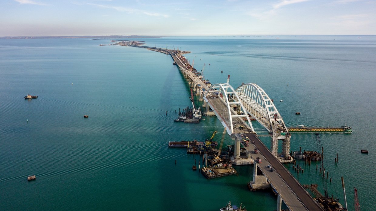 Евросоюз ввел санкции против шести компаний, которые строили Крымский мост