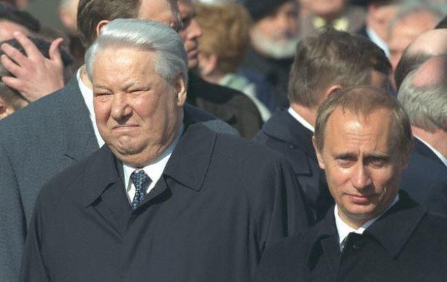 «Он демократ и знает Запад»: как Ельцин ставил Путина своим преемником