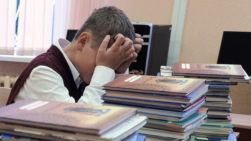Россияне пишут в учебниках, что Киев – столица РФ