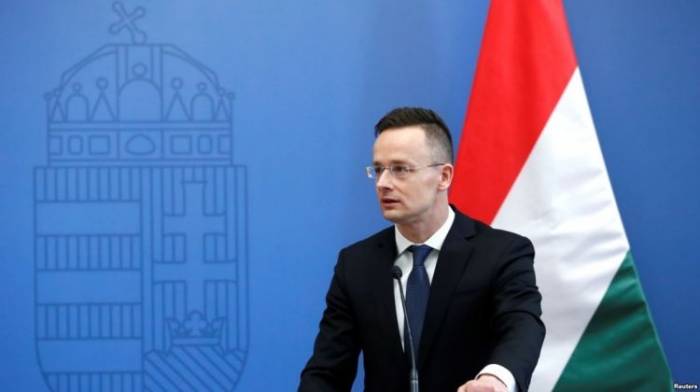 Венгрия высылает украинского консула