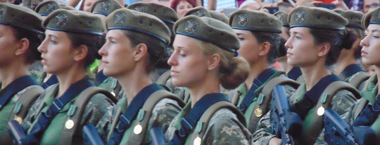 В украинской армии будет больше женщин-командиров