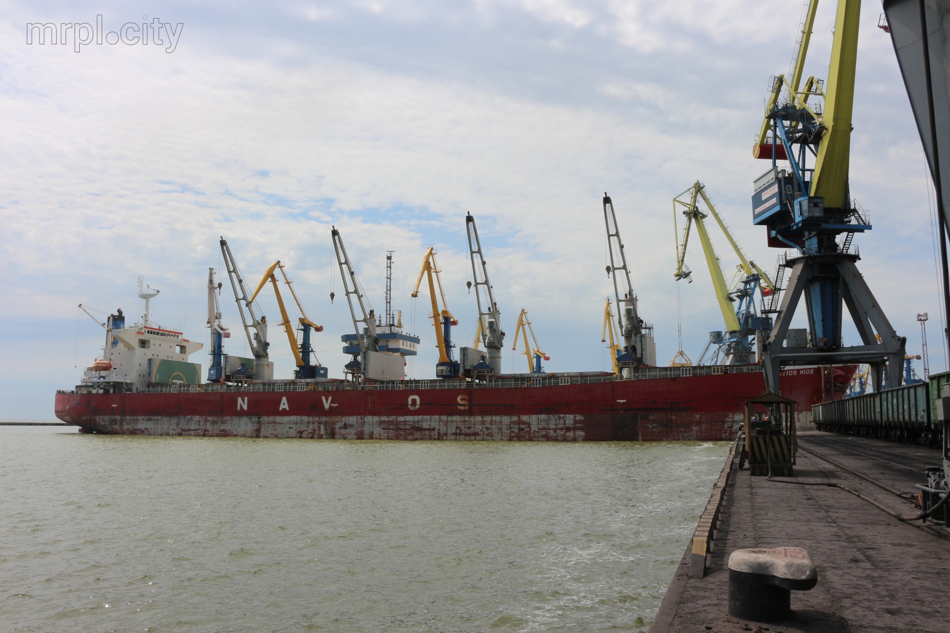 Украинские порты на Азовском море терпят огромные убытки