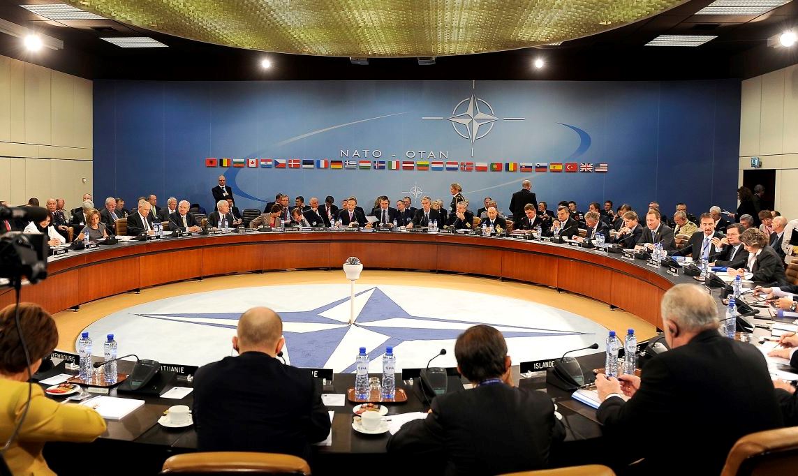 Парламентарии стран НАТО впервые соберутся в столице Украины