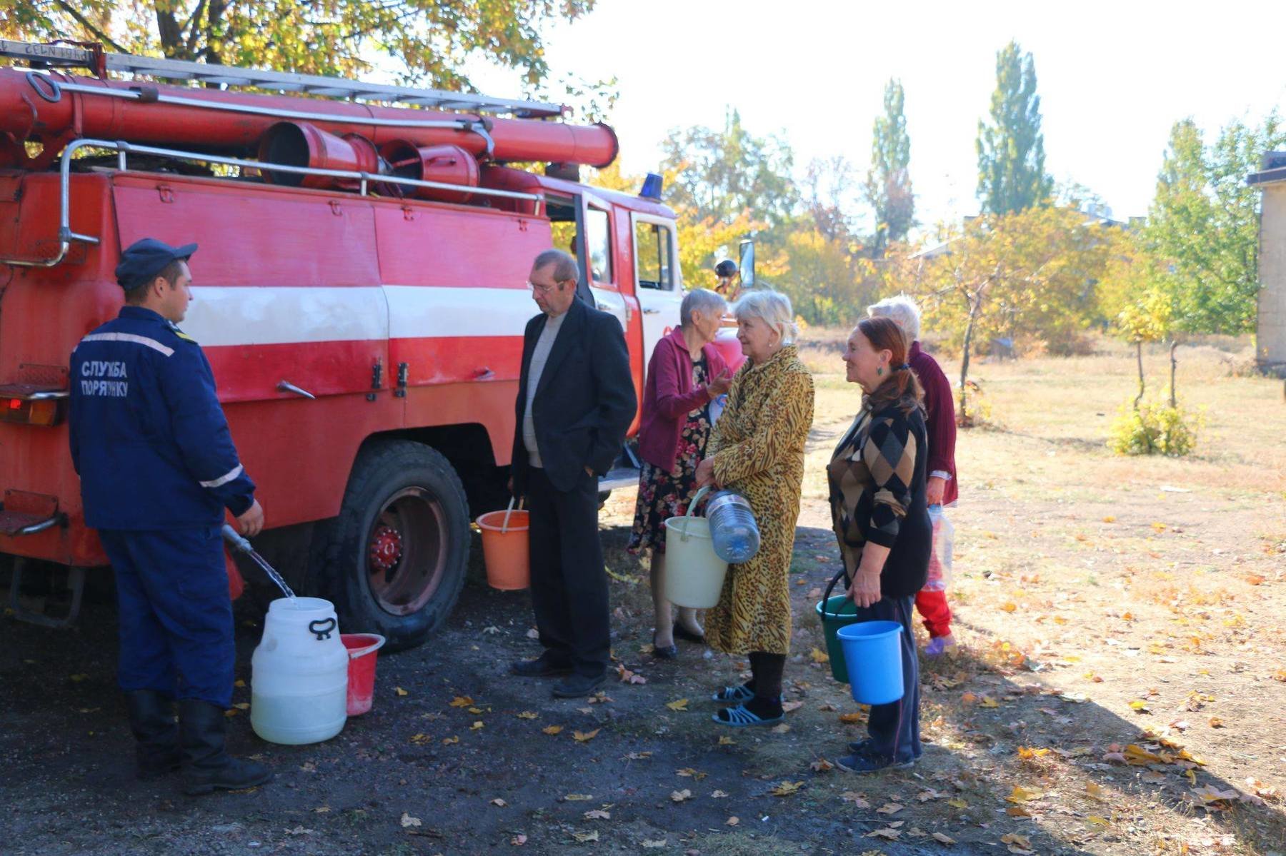 Десятки тысяч человек на Донбассе снова остались без воды