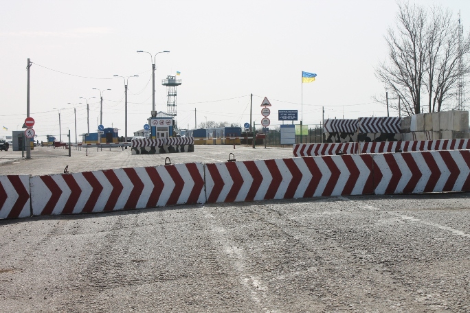 Москва уже пугает провокациями на админгранице с Крымом