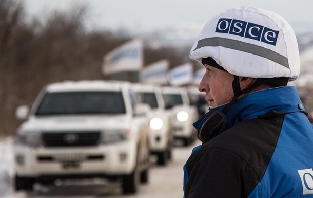 Наблюдатели ОБСЕ попали под обстрел на Лугащине