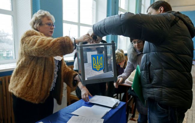 Более четверти миллиона украинцев изменили место голосования