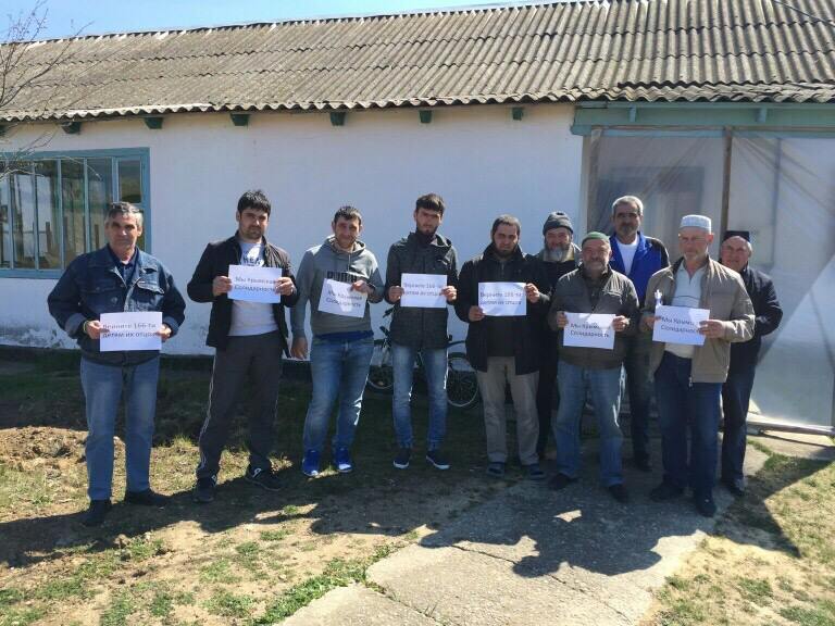 Крым призывает оккупантов освободить крымско-татарских активистов
