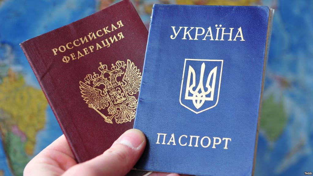 РФ упростила получение своих паспортов на оккупированном Донбассе