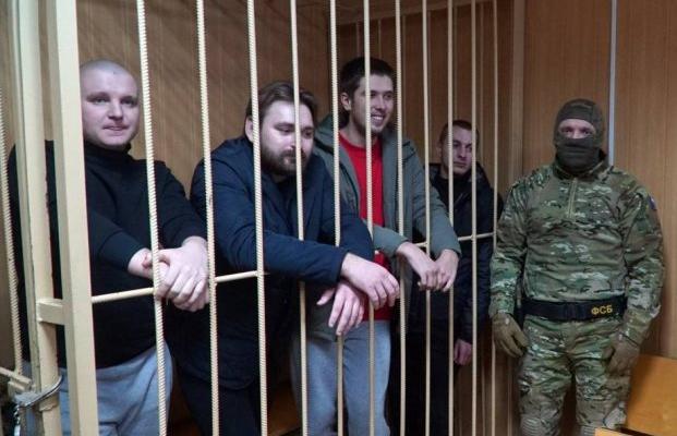 Срок следствия по делу военнопленных украинских моряков продлили