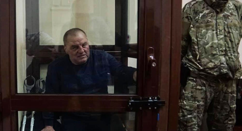 «Следствие» предлагает Бекирову признать вину в обмен на домашний арест