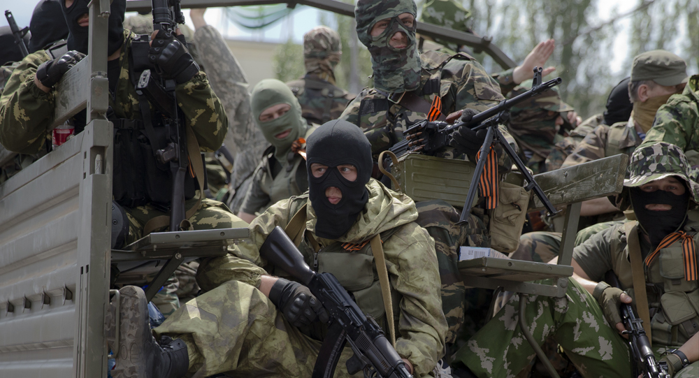Боевики на Донбассе начали обыски домов граждан