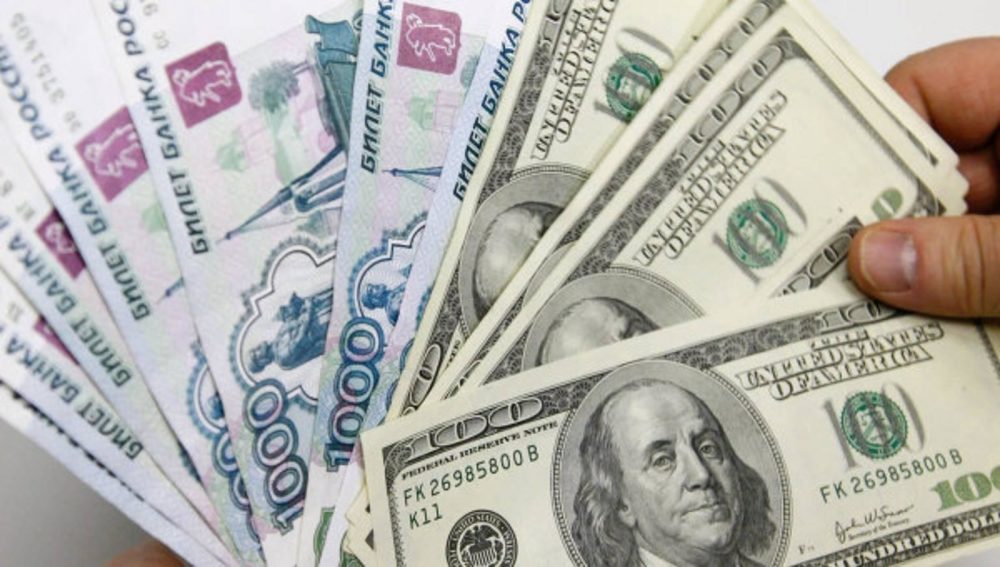 Окупанти пообіцяли підвищити зарплати і пенсії Донбасу