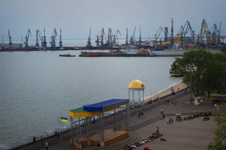 Порты Азова недополучили около 6 млрд грн дохода из-за агрессии РФ