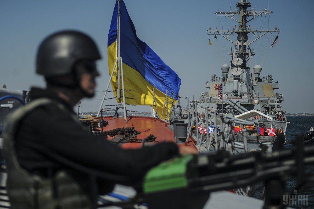 Окупанти в Криму влаштували ракетні стрільби у відповідь «Сі Бриз»