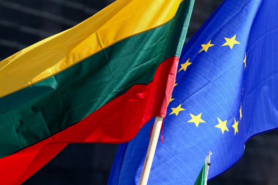 Литва вимагає у ЄС єдиного порядку невизнання російських паспортів, виданих жителям Донбасу