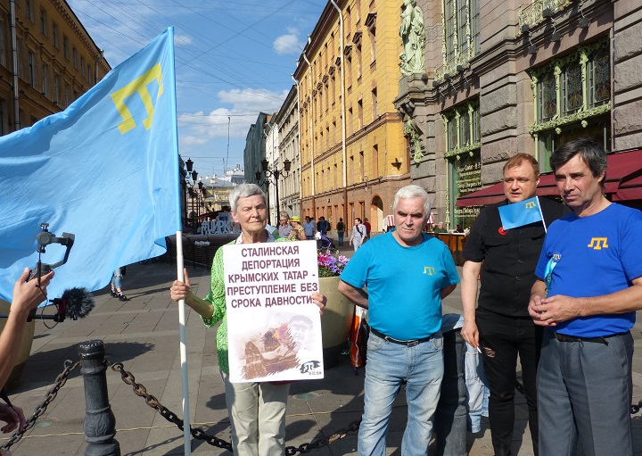 У Петербурзі пройшла акція на підтримку кримських татар