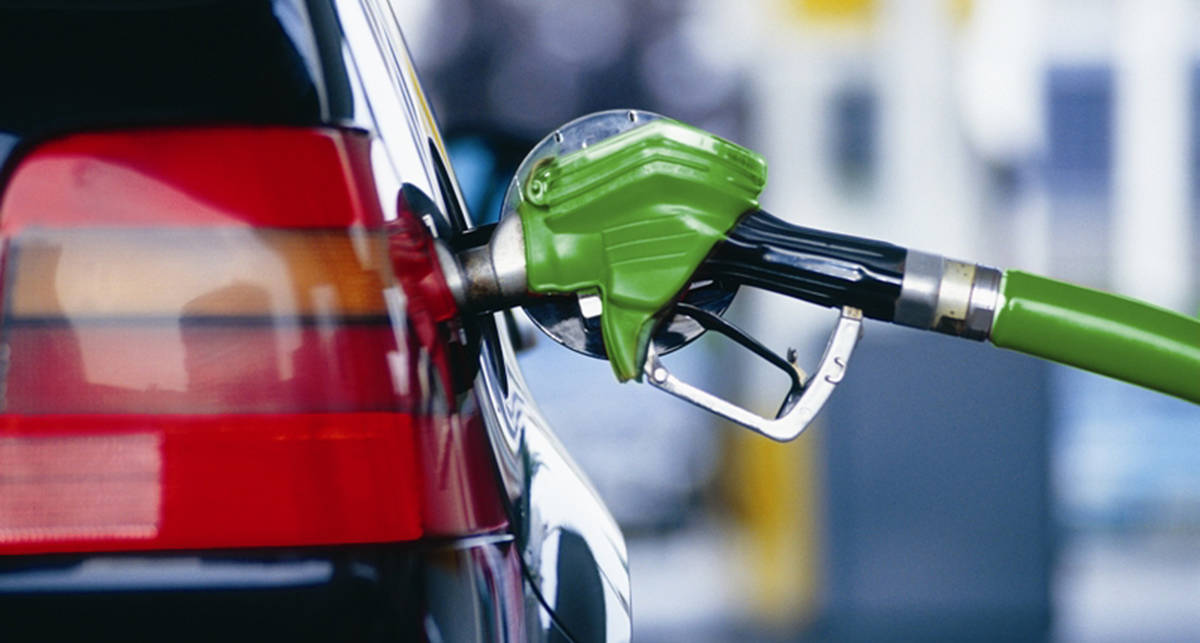 В РФ растут цены на бензин