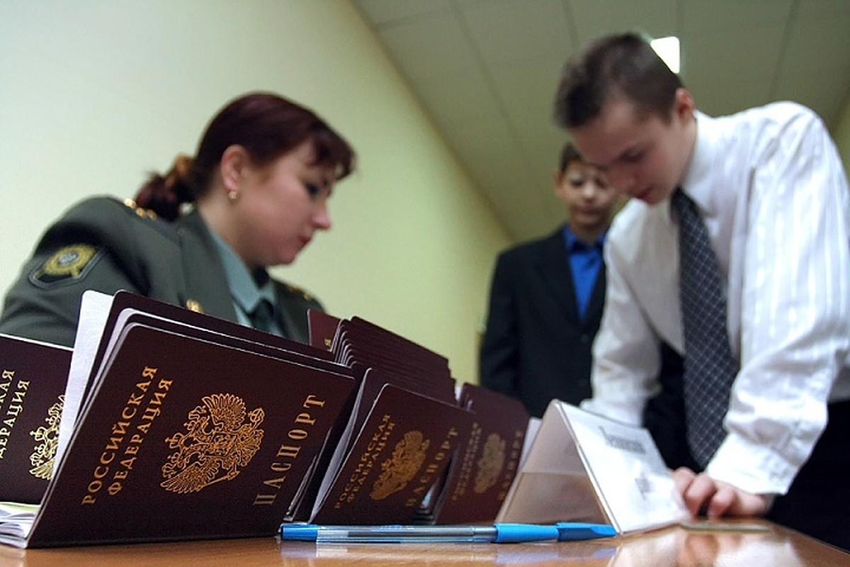 На службу до окупантів братимуть лише осіб з російськими паспортами, – ГУР