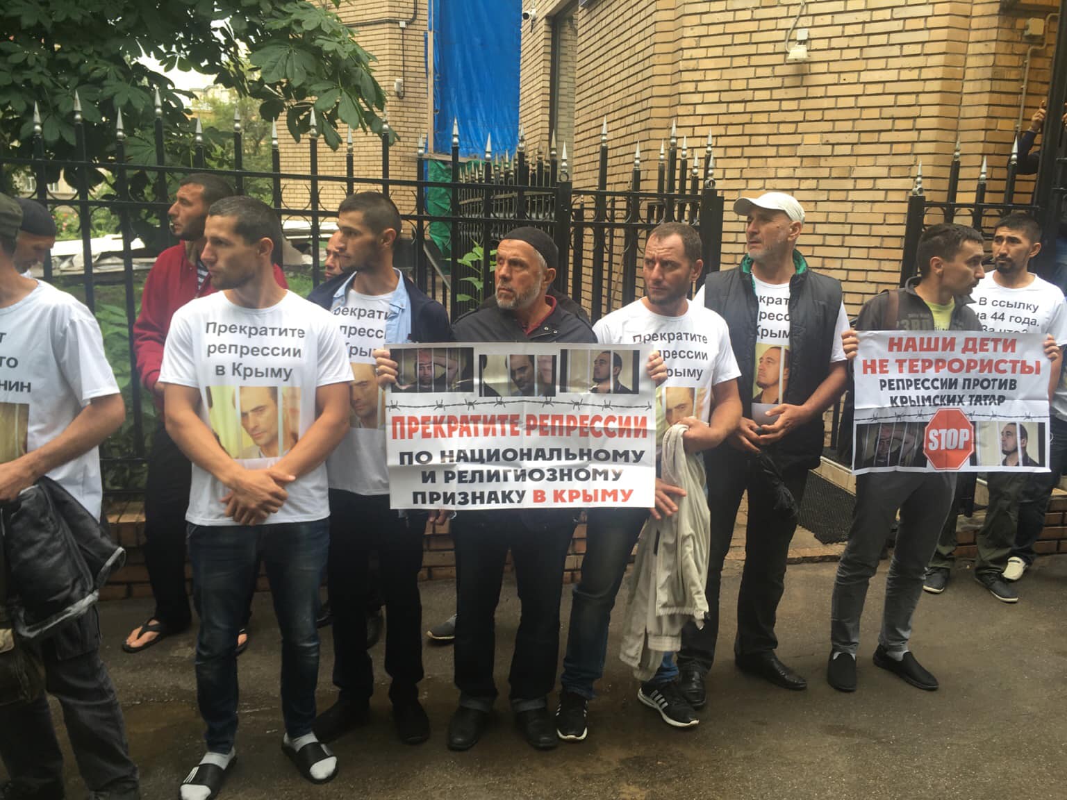 Освобождены не все: В Крыму остаются незаконно заключенными 86 человек