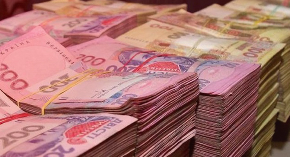 Деньги партий: 20 тысяч украинцев дали политикам 4 млрд грн