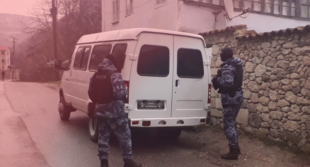 В Криму знову затримання кримських татар. Прокуратура відкрила справу