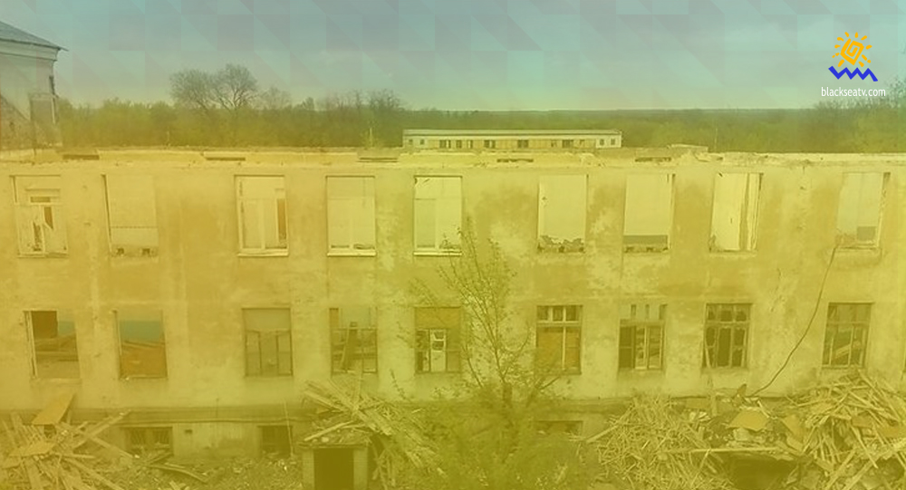 На Донбассе война разрушила около 750 учебных заведений