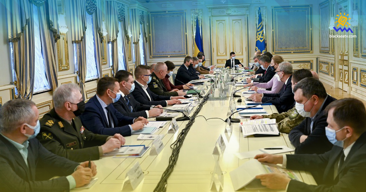 СНБО рассмотрел вопросы о ситуации в Донбассе, введении новых санкций и законопроект об олигархах
