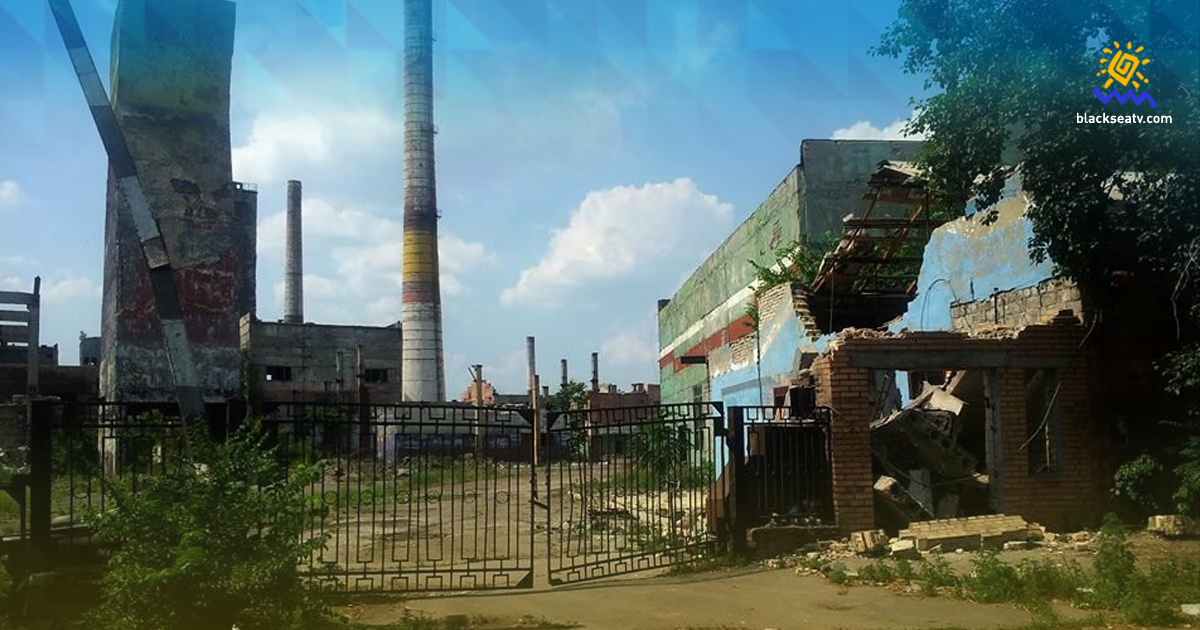 Оккупанты «ДНР» сдают на металлолом завод