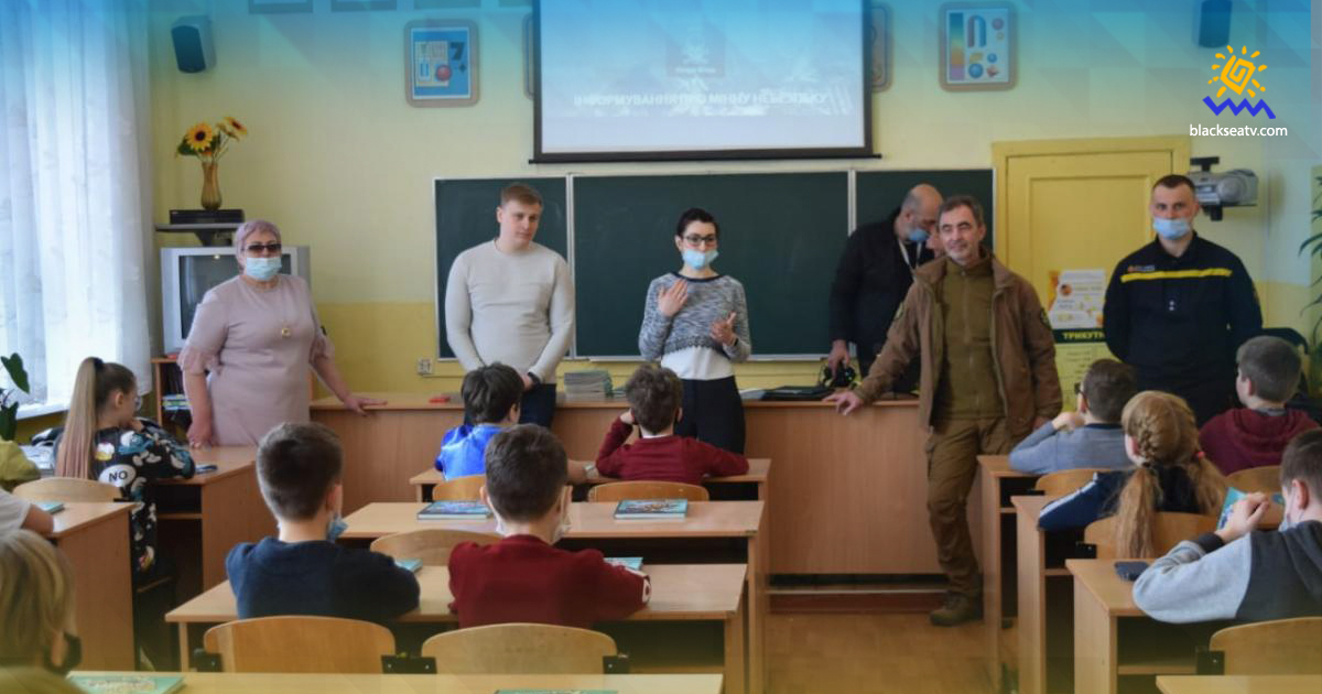 В Донецкой и Луганской областях прошли тренинги по минной безопасности