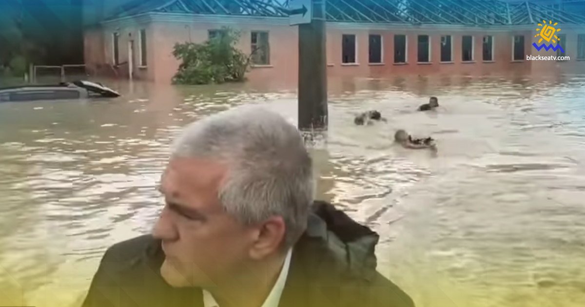 Приспешники Аксенова вплавь проводили осмотр затопленной Керчи (видео)