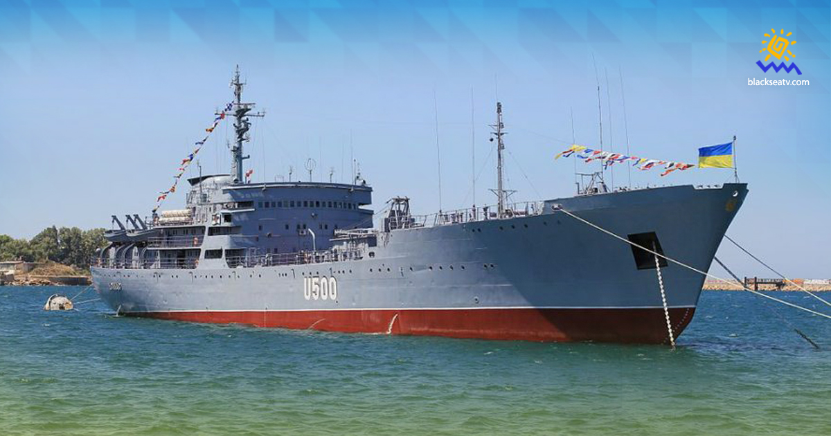 РФ истерит из-за корабля ВМСУ в Азовском море